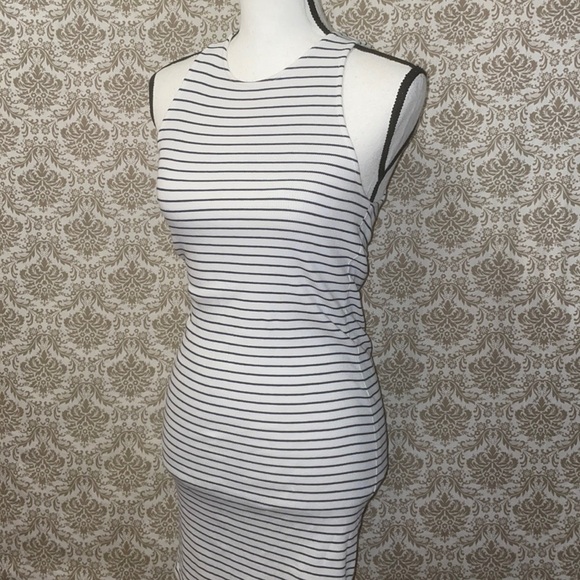 Divided high neck striped midi fitted dress - Picture 1 of 4